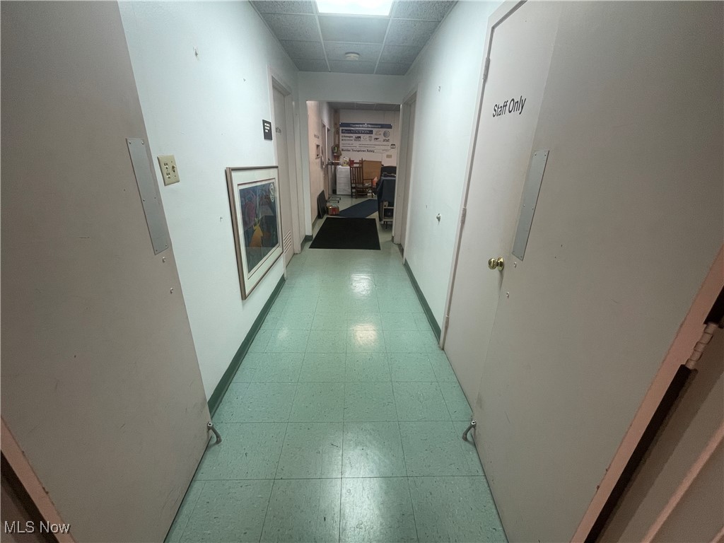 City/Youngstown - Commercial Sale