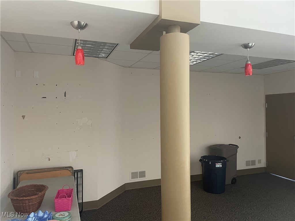 City/Youngstown - Commercial Sale