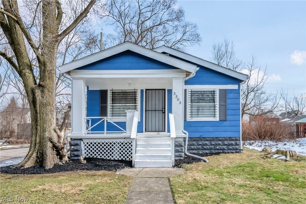 Photo of 3303 E 123rd Street, Cleveland, OH 44120 (MLS # 5208059)