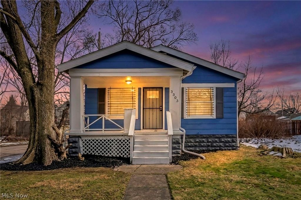 Photo of 3303 E 123rd Street, Cleveland, OH 44120 (MLS # 5208059)