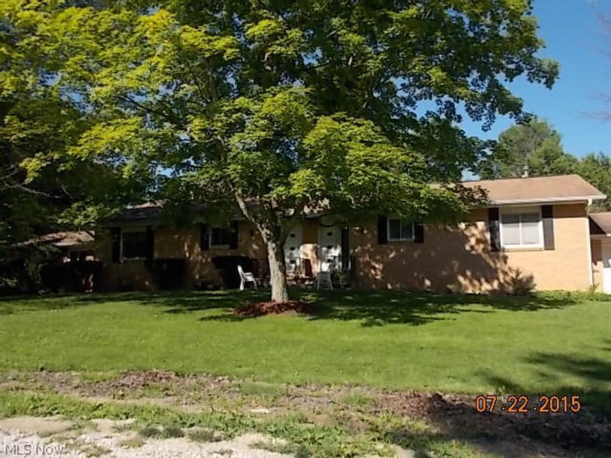 This quiet, private dead end street is just outside of the heart of Northfield Center.  It is a single story, side by side brick structure with an attached garage for each side.  One side rented at $850 (temporarily reduced to 750 to accommodate showings), the other is currently vacant but could be rented for the same.  Plus it is separately metered for water so tenants pay all utilities.
