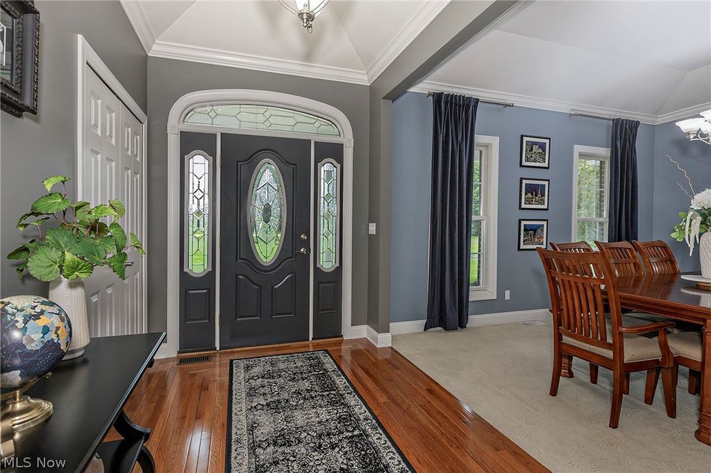 Photo of 16820 Staffordshire Court, Chagrin Falls, OH 44023 (MLS # 5211297)