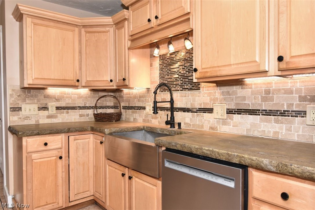 Golden Glow 02 - Residential