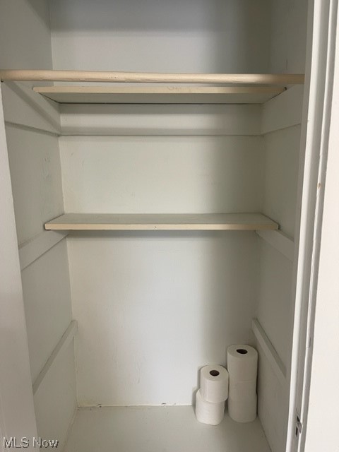 Village/Navarre - Residential