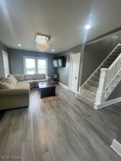 Village/Navarre - Residential