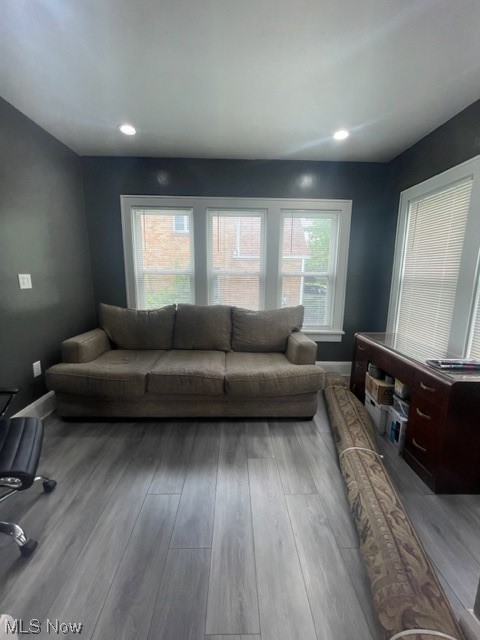 Village/Navarre - Residential