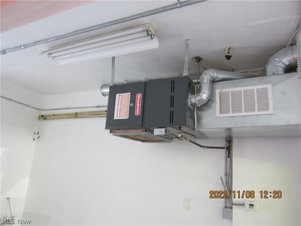 Janmar 04 - Commercial Lease