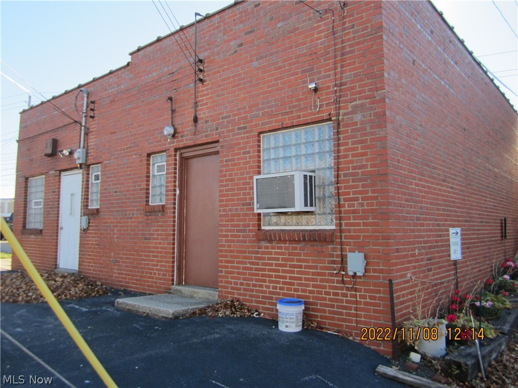 Janmar 04 - Commercial Lease