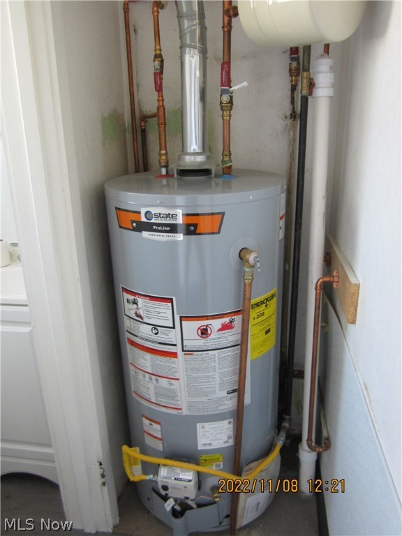 Janmar 04 - Commercial Lease