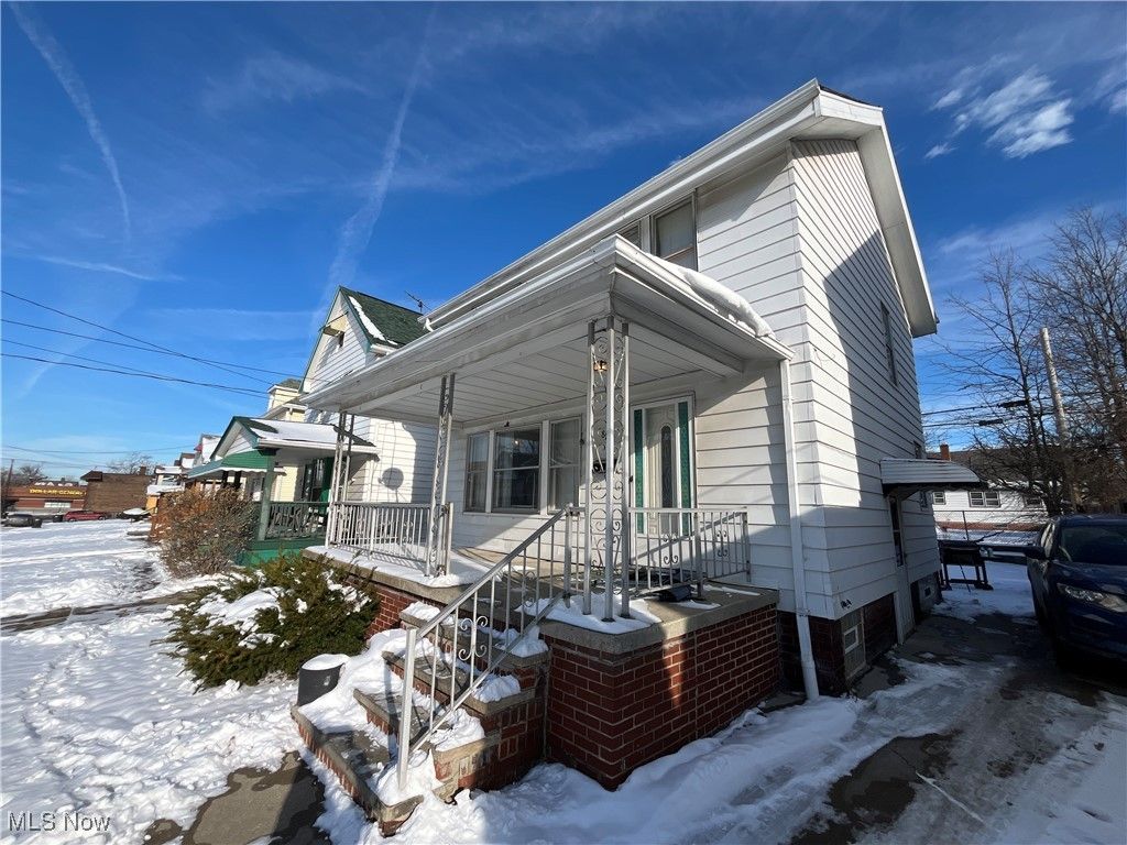 Photo of 871 Rondel Road, Cleveland, OH 44110 (MLS # 5179874)