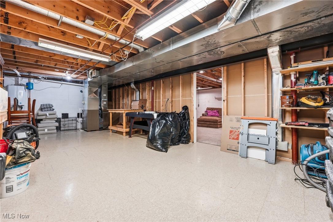 Hitchcock Heights - Residential