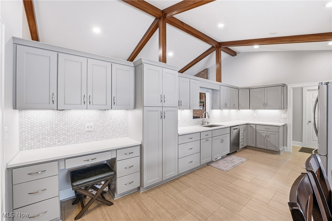 Hitchcock Heights - Residential