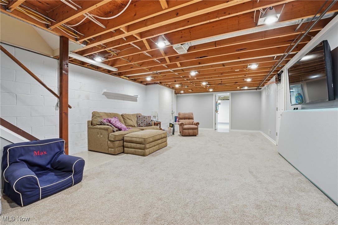 Hitchcock Heights - Residential