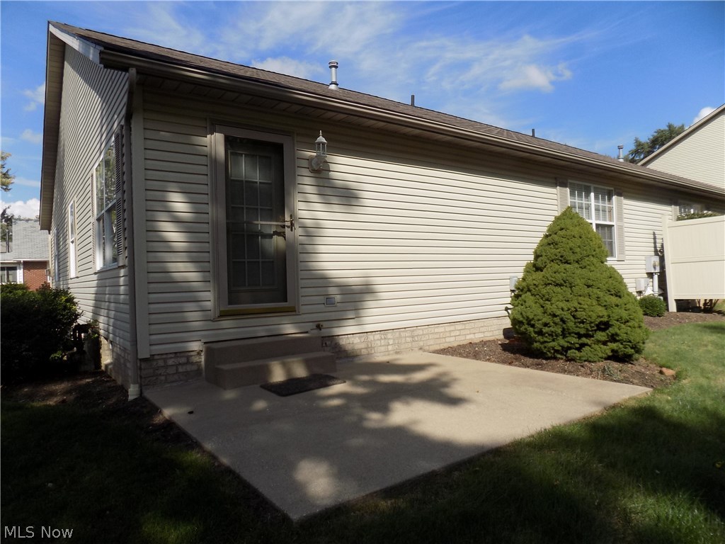 Highlands Condo - Residential