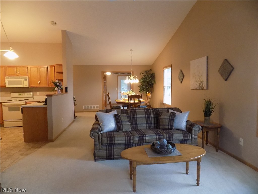 Highlands Condo - Residential