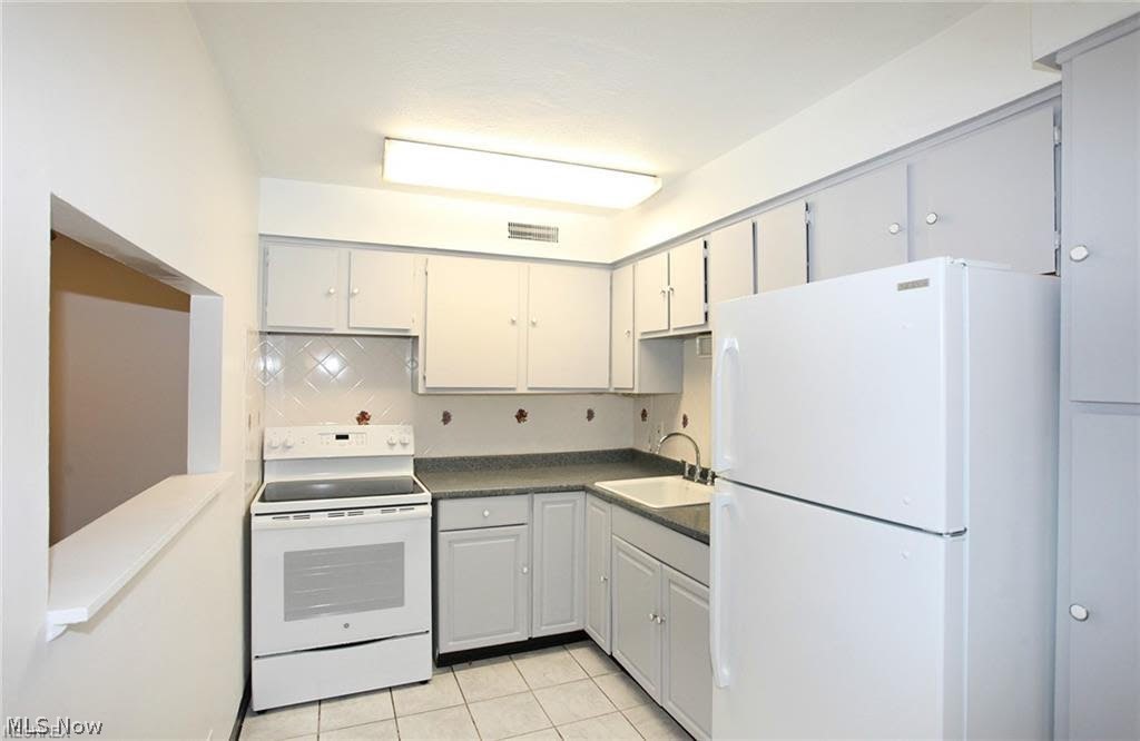 Envoy Condo - Residential