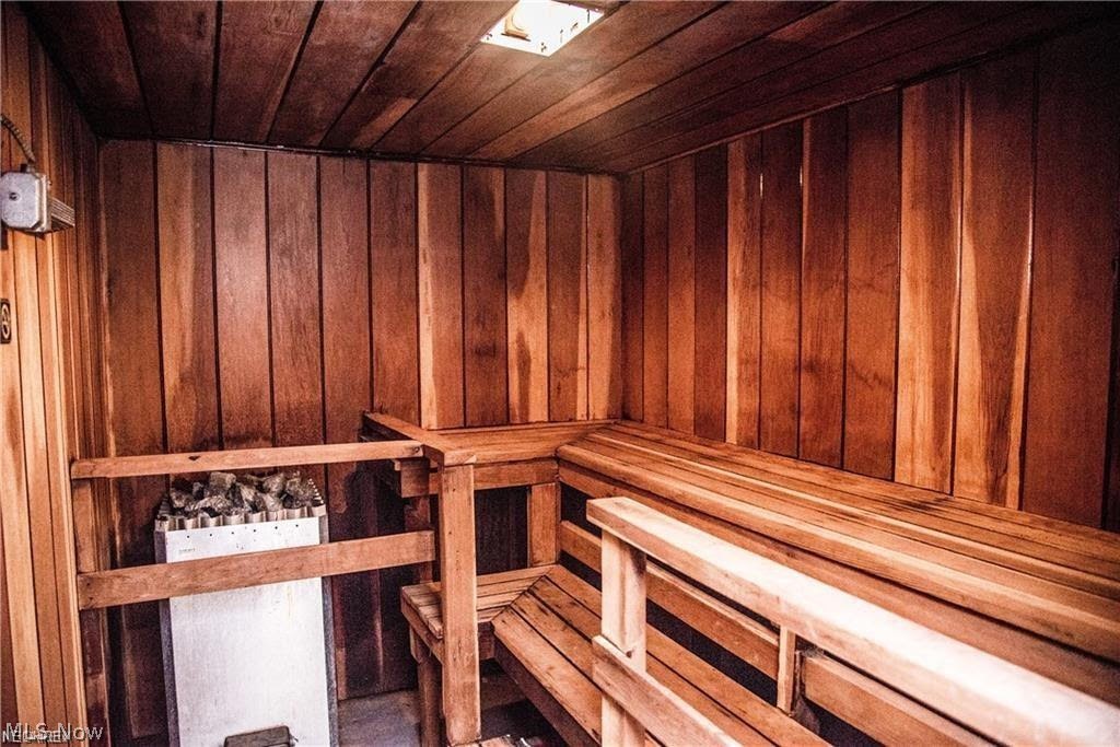 Envoy Condo - Residential