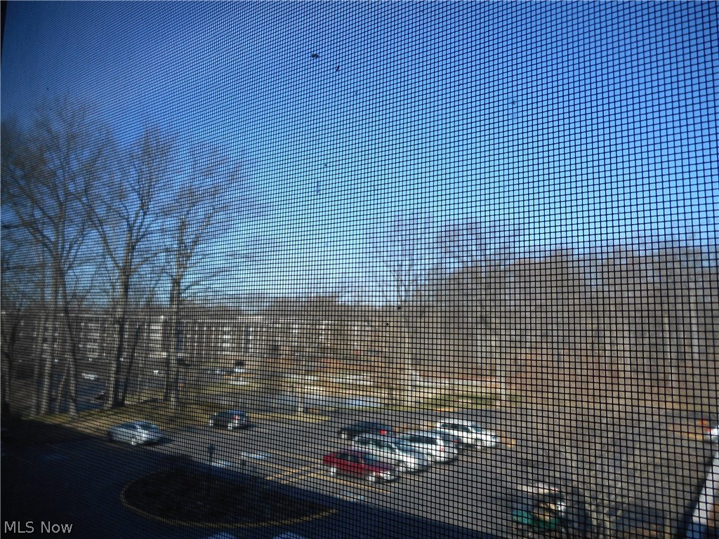 Silver Lake Towers Condo - Residential