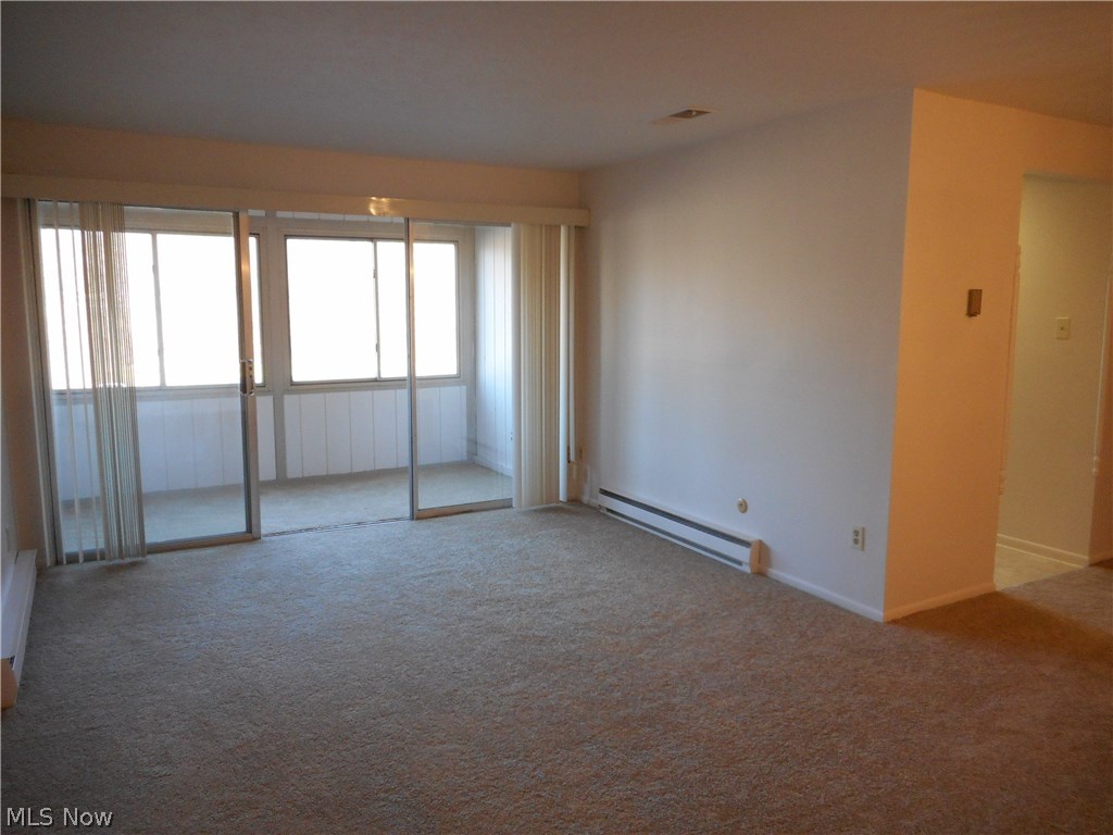 Silver Lake Towers Condo - Residential