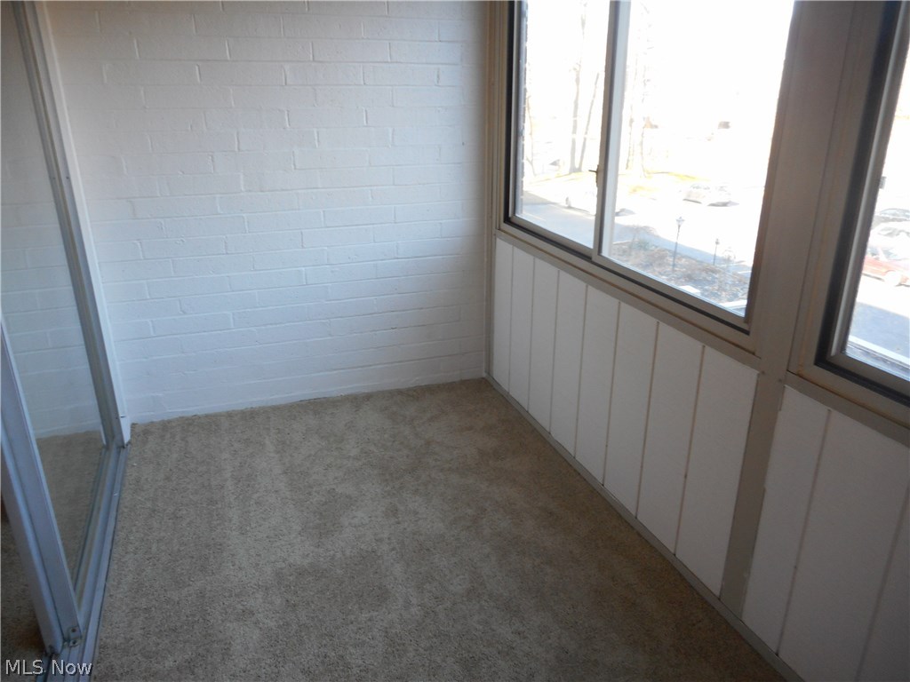 Silver Lake Towers Condo - Residential