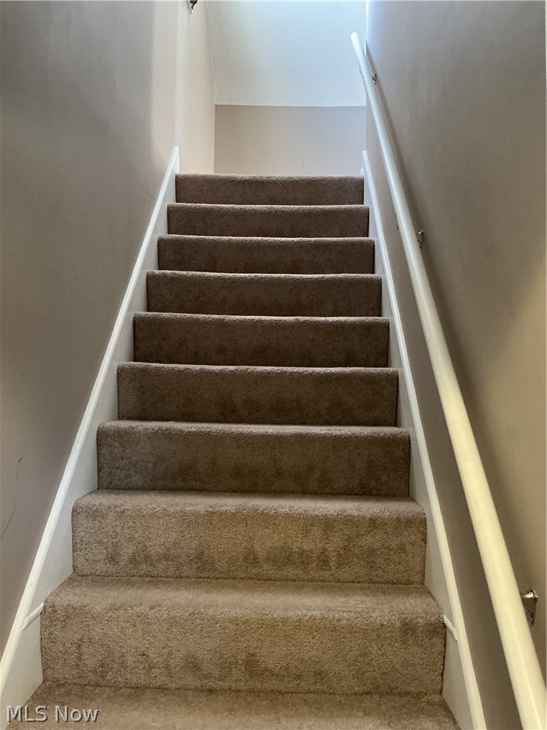 D E Santees 1st Add - Residential