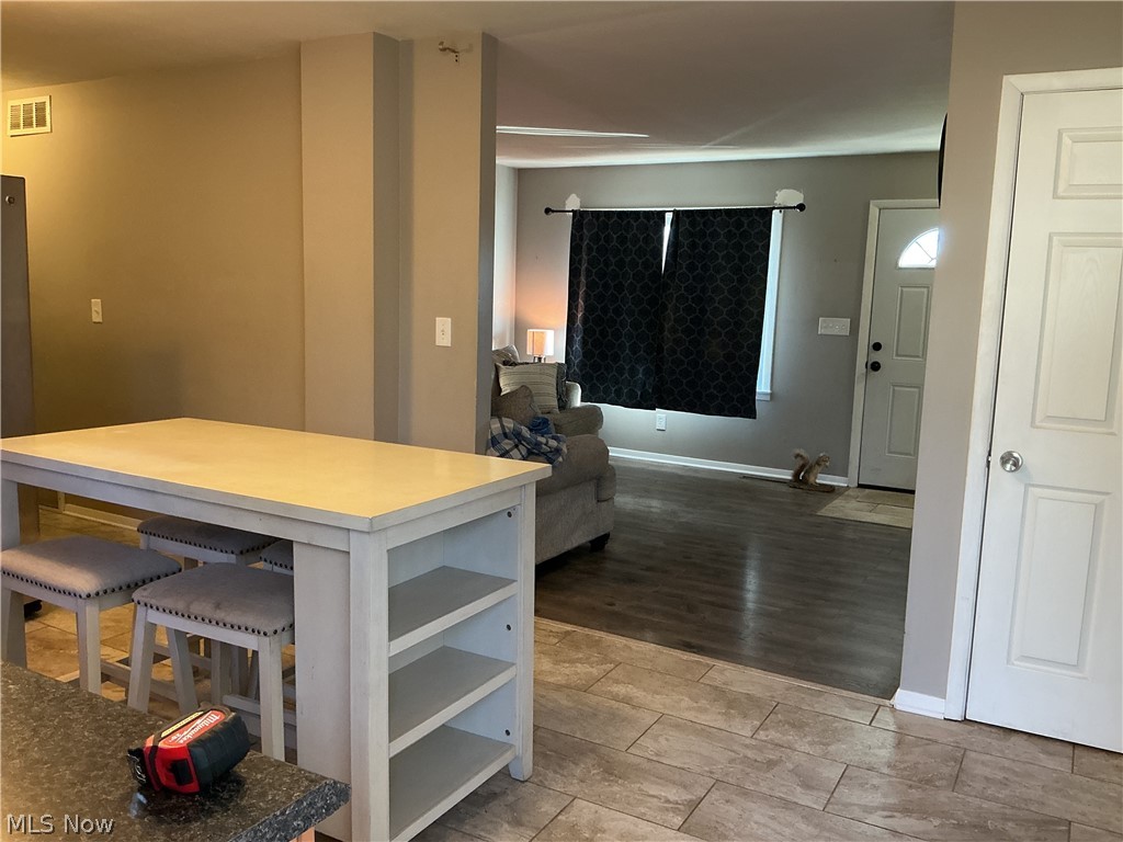 D E Santees 1st Add - Residential