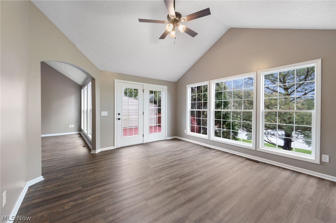 Hyde Park Condo - Residential