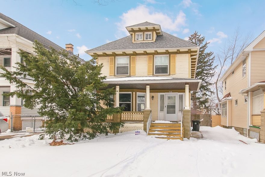 2024 W 87th St, Cleveland – Lovely 3 bed 2 bath home! //

$1,095 rent / Deposit Free Option via RHINO! Ask us about this program today! //
$40 application fee per adult //
NO SMOKING //
1 time $99  non-refundable set up fee paid at lease signing //

$30/month required resident benefit package; can include personal property/liability insurance for an additional $5/month for $35/month total //

All applicants are required to fill out a PetScreening application, found on our website/app before being processed. Even if you have NO pets - this app must be filled out. 1-2 pets OK w/ approved PetScreening & PetFee (Some breed restrictions apply). 1 time, non-refundable pet fee of $200-300 per animal applies to all pets & must be paid prior to or when you pay your 1st month rent. (No fee for qualified assistance animals) //

Our app is processed through secure site: Findigs. They require ID & income verification. W/O this, your app will not be processed. 24/7 chat support on their a