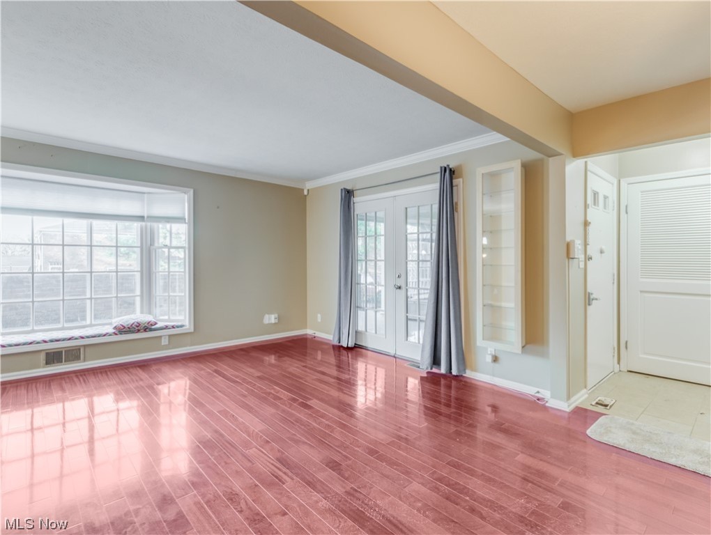 Georgetown Condo - Residential
