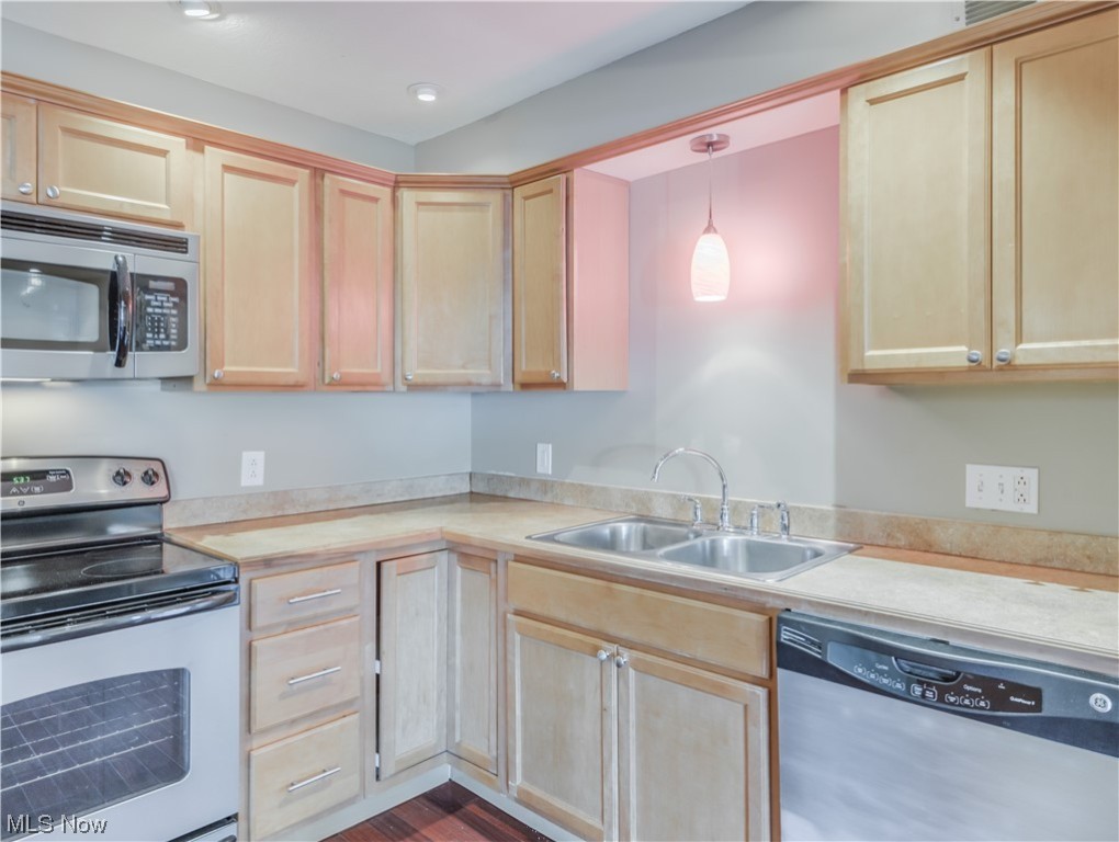 Georgetown Condo - Residential