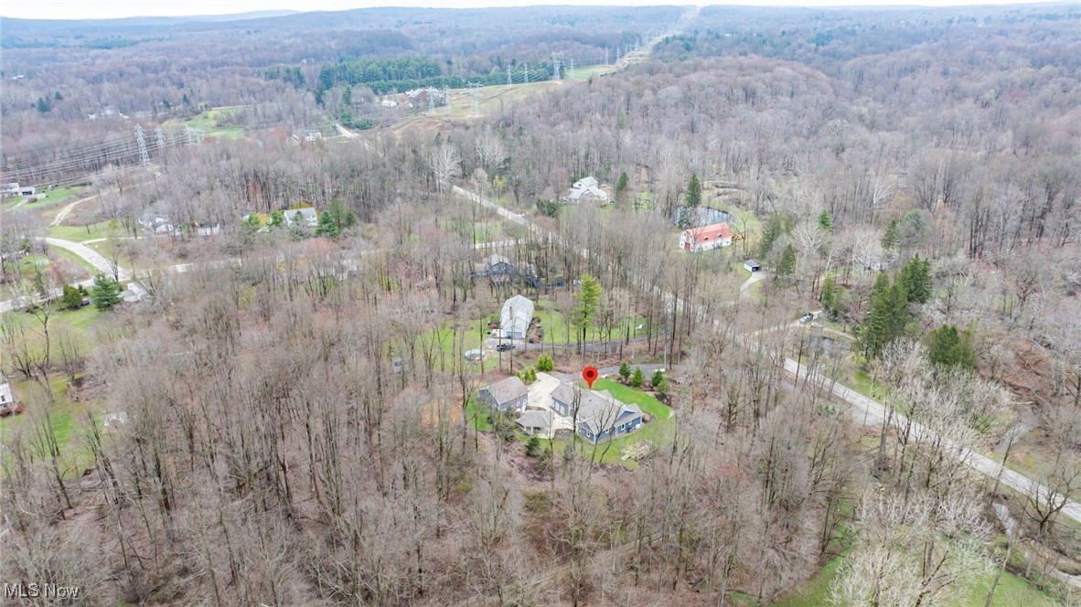 12184 Heath Road, Chesterland, Ohio image 4