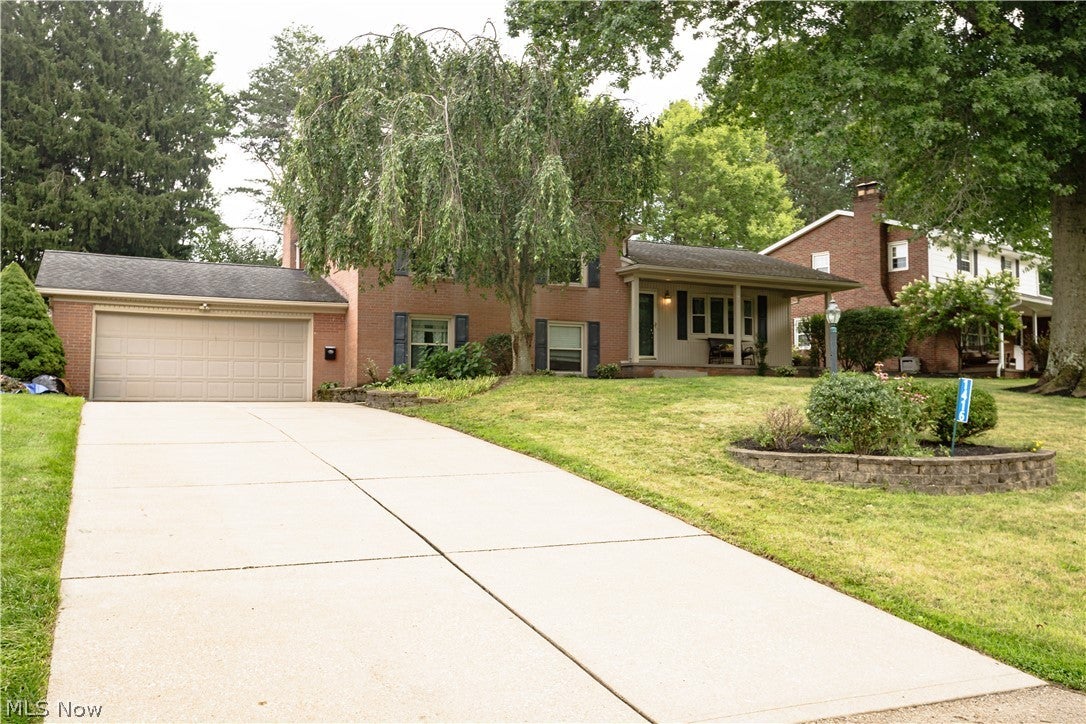 1416 Dunkeith Drive NW