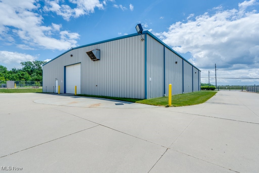 Tallmadge 09 - Commercial Lease