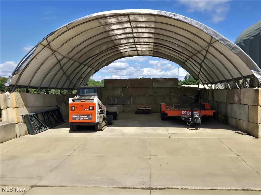 Tallmadge 09 - Commercial Lease