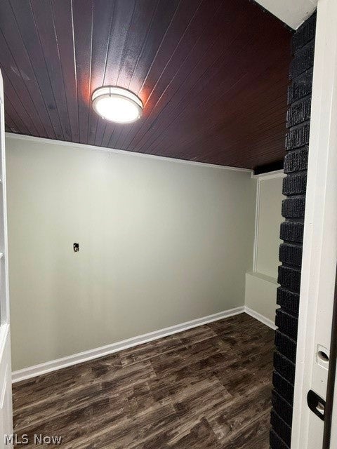 496 E 185th Street