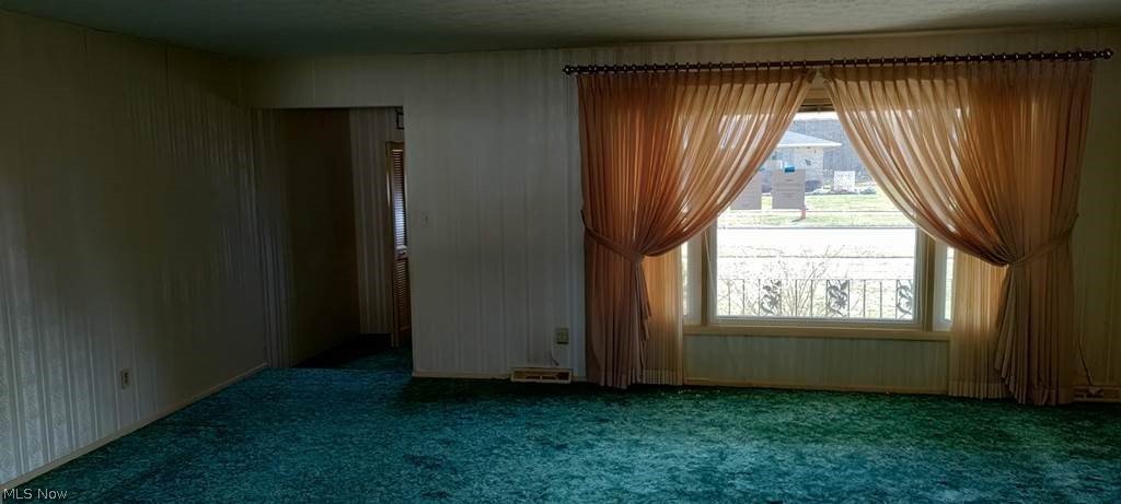 Crossview - Residential