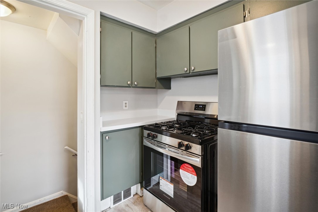 Ridgewood - Residential Lease