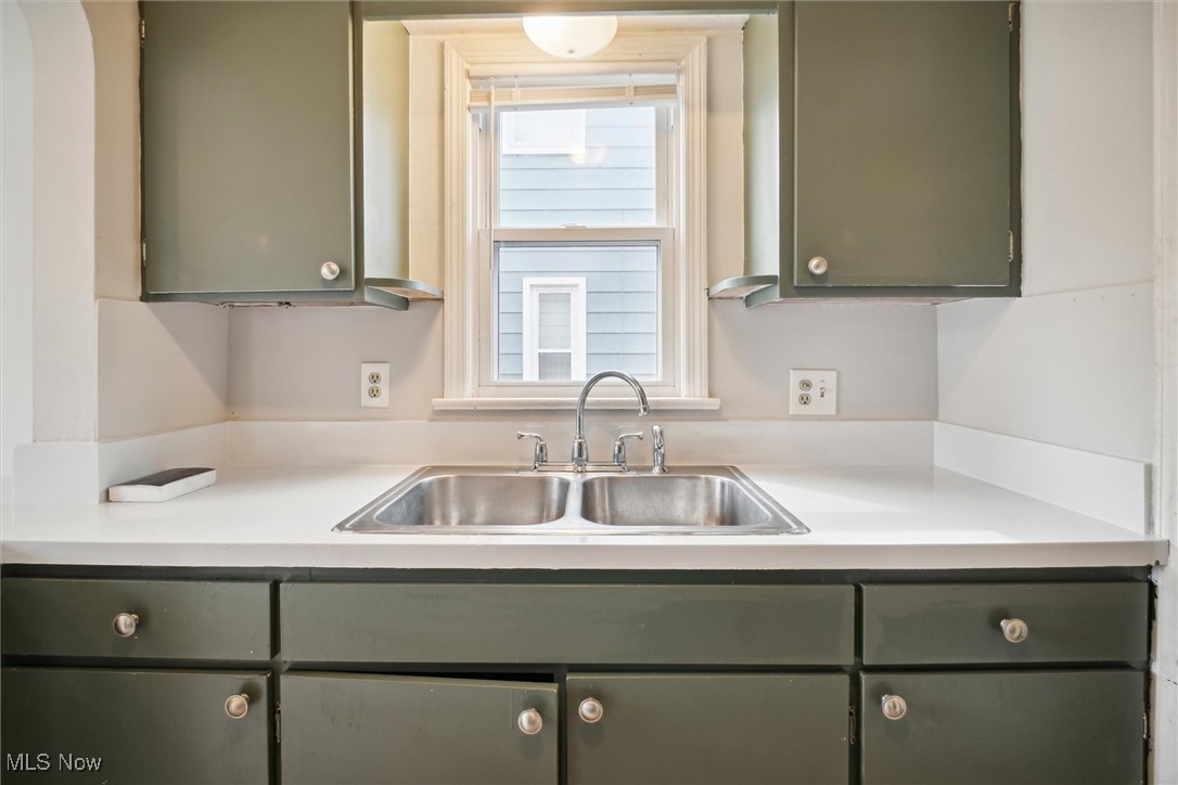 Ridgewood - Residential Lease