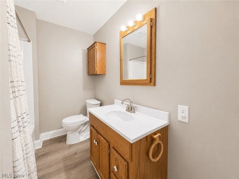 Tiny photo for 287 W North Avenue, East Palestine, OH 44413 (MLS # 5240849)