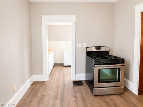 Tiny photo for 287 W North Avenue, East Palestine, OH 44413 (MLS # 5240849)