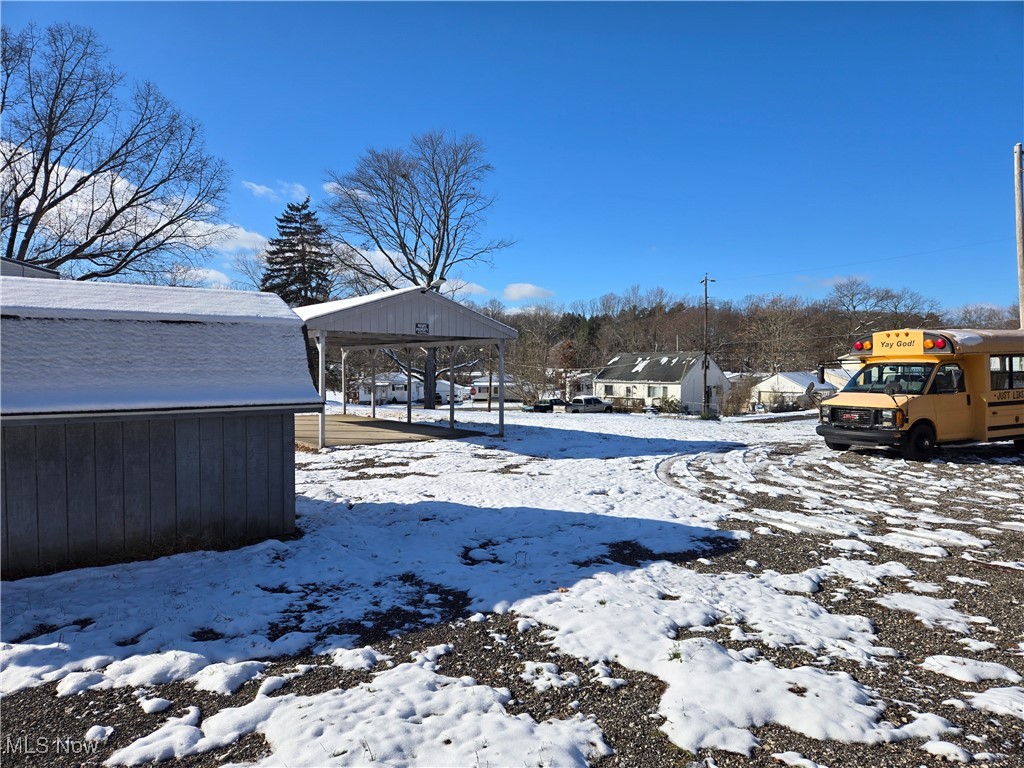 Naher - Commercial Sale