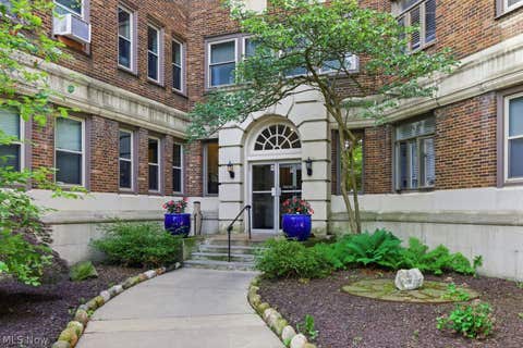 Photo for 2330 Euclid Heights Boulevard 306