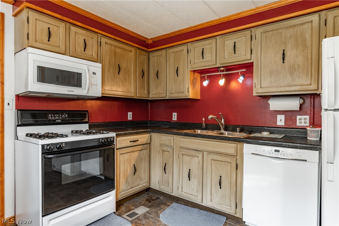 Belmont Manor Add - Residential