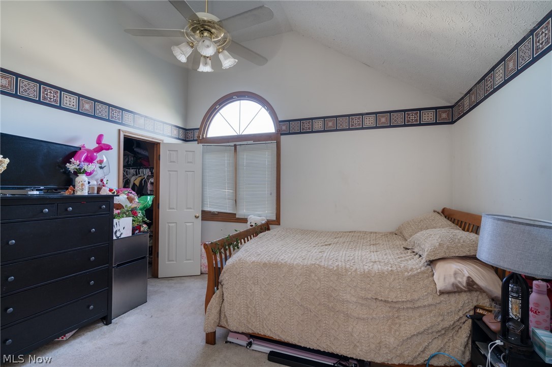 English Lakes Condo - Residential