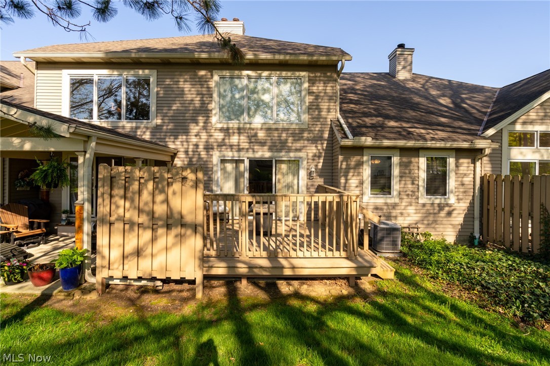 English Lakes Condo - Residential