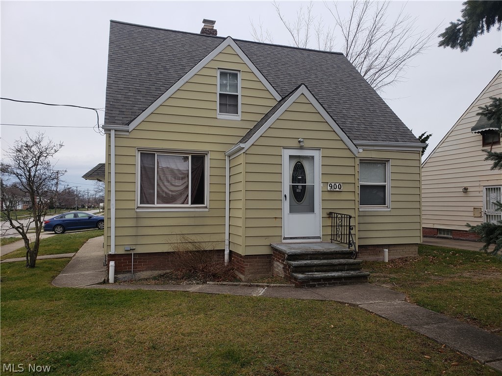 Selling "as is"; buyer to assume POS violations. Great Cape Cod for investor or owner occupant. 3 bedrooms, 1 full and 1 half bath. This home has a lot of potential!
