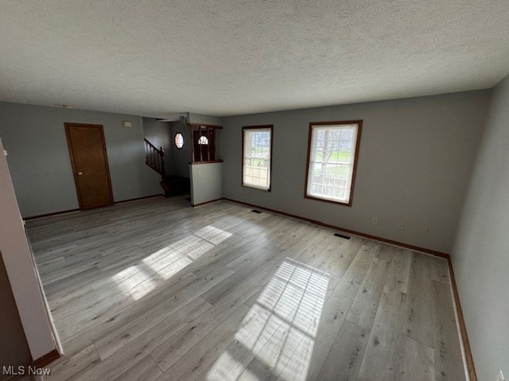 Photo of 1191 Garwood Drive, Painesville Township, OH 44077 (MLS # 5181031)