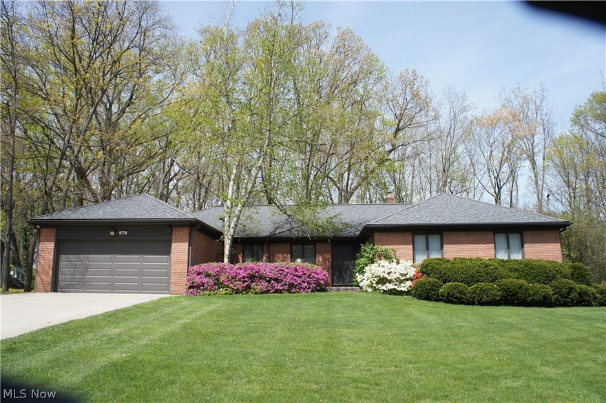 All brick and beautiful Sinopoli built 4 bedroom ranch. This home with gorgeous views of Sand Run Park features fireplaces in the family room and in the lower level walk out. Full basement over 2500 sq ft with several rooms. Enjoy the eat in kitchen with newer stainless appliances, 2 Viking ovens and a countertop gas stove. The home has several cedar closets, a master bedroom bath, as well as 2 more full and one half baths. First floor laundry! Roof has 40 years life left! A must see! Home warranty.