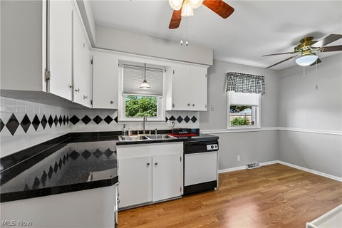 Tiny photo for 1211 Benskin Avenue SW, Canton, OH 44710 (MLS # 5238717)