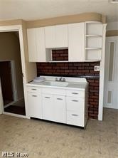 John & Anna E E Schotts - Residential Income